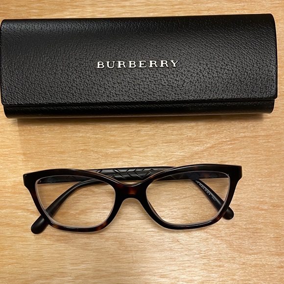 Burberry Accessories - Burberry glasses